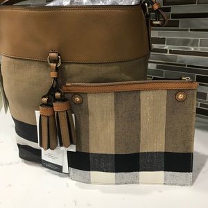 Burberry Ashby bucket bag